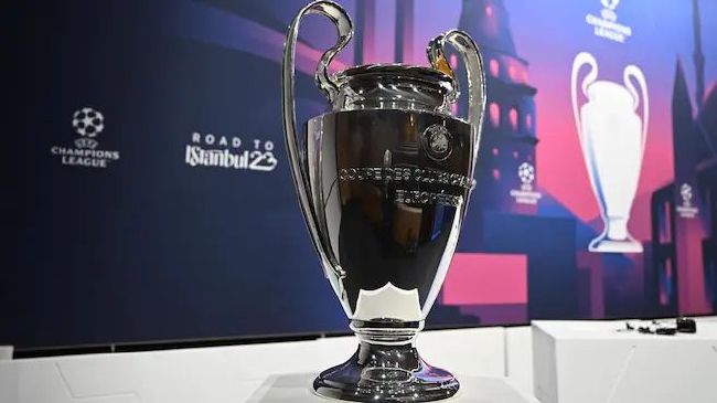 最终罗马主场3-1击败乌迪内斯，升至积分榜第五位，距离前四仅有3分差距。
